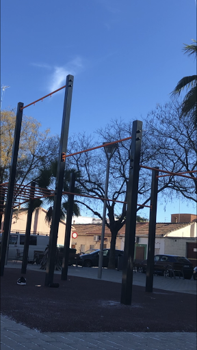 Parque de barras (streetworkout) en Xirivella, Valencia