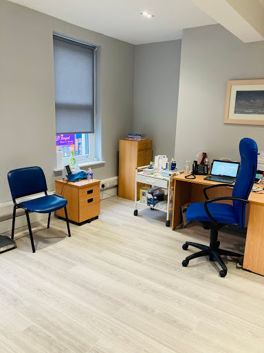 Beechwood Medical in Dublin 6, Co. Dublin (Baile Átha Cliath)