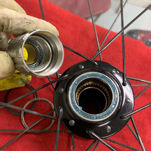 Bicycle Repair Shop «Bicycle Pit Stop», reviews and photos, 667 Alexander St, Glendale, CA 91203, USA