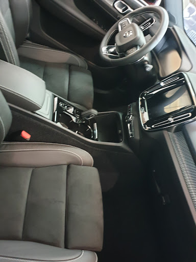 Car Dealer «Cherry Hill Volvo Cars», reviews and photos, 1810 Marlton Pike W, Cherry Hill, NJ 08002, USA