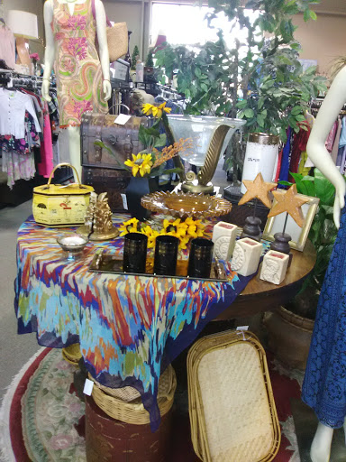 Store «Interfaith Hand Me Up Shop», reviews and photos, 25018 Spring Ridge Dr, Spring, TX 77386, USA