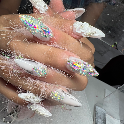 Gilroy Nails image