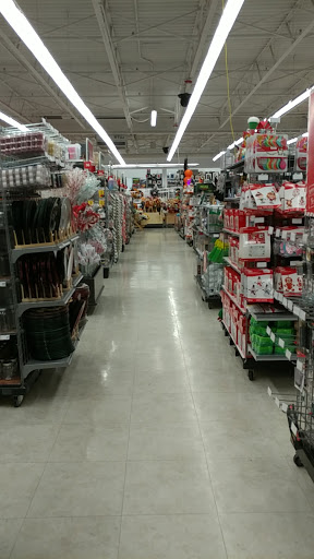 Craft Store «Michaels», reviews and photos, 201 Needham St, Newton, MA 02464, USA