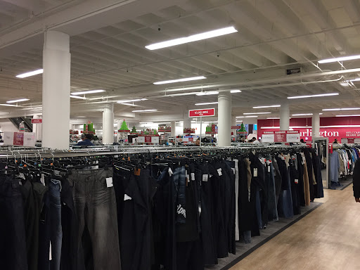 Clothing Store «Burlington Coat Factory», reviews and photos, 8661 Colesville Rd, Silver Spring, MD 20910, USA