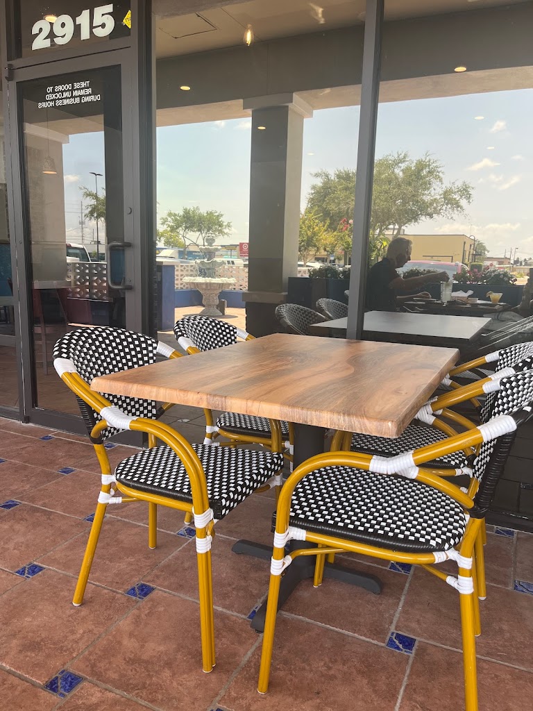 ADELITA’S Mexican cocina bar & Seafood 32803