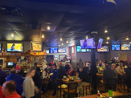Sports Bar «The Landing Eatery & Pub», reviews and photos, 1189 W Kansas St, Liberty, MO 64068, USA