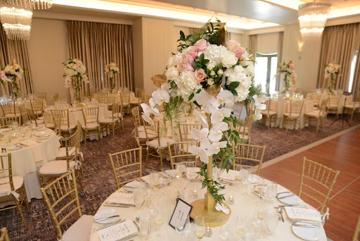 J E Flower Shop, 141 Broad St, New Britain, CT 06053, USA, 