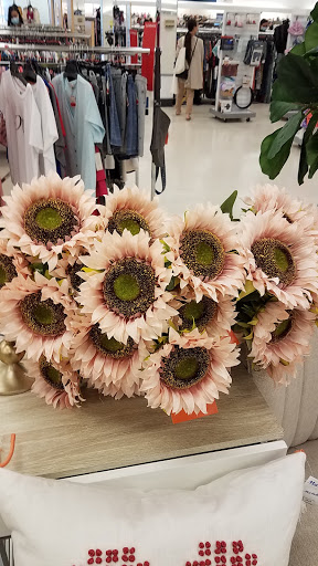 Department Store «Marshalls», reviews and photos, 10759 San Pablo Ave, El Cerrito, CA 94530, USA