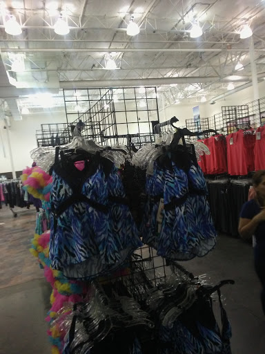 Home Goods Store «ReMART», reviews and photos, 1011 N Tustin Ave, Anaheim, CA 92807, USA