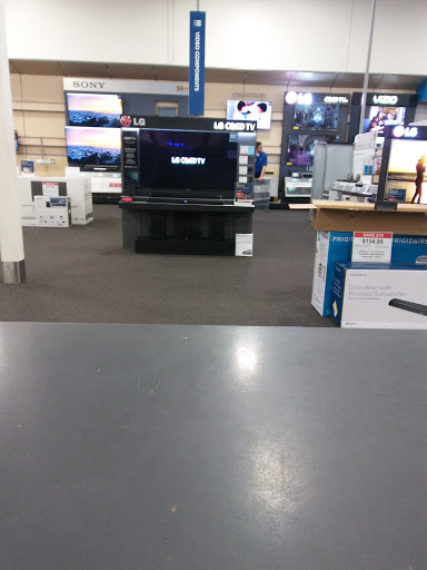 Electronics Store «Best Buy», reviews and photos, 50400 Waterside Dr, Chesterfield, MI 48051, USA