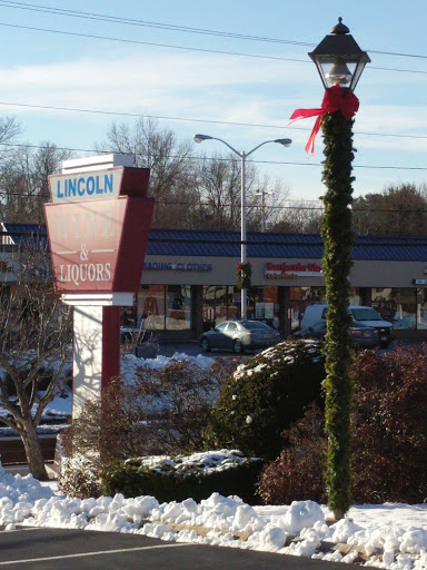Wine Store «Lincoln Liquors», reviews and photos, 10 Summer St, Chelmsford, MA 01824, USA