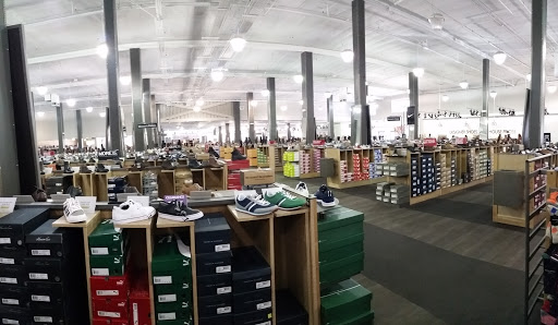 Shoe Store «DSW Designer Shoe Warehouse», reviews and photos, 3530 Stevens Creek Blvd, San Jose, CA 95117, USA