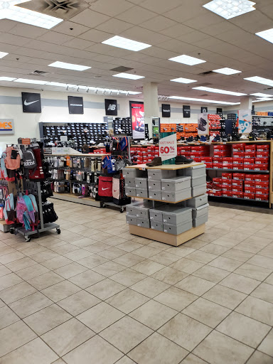 Shoe Store «Rack Room Shoes», reviews and photos, 10300 Southside Blvd, Jacksonville, FL 32256, USA