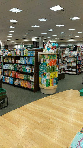 Book Store «Barnes & Noble Booksellers Pensacola», reviews and photos, 1200 Airport Blvd, Pensacola, FL 32504, USA