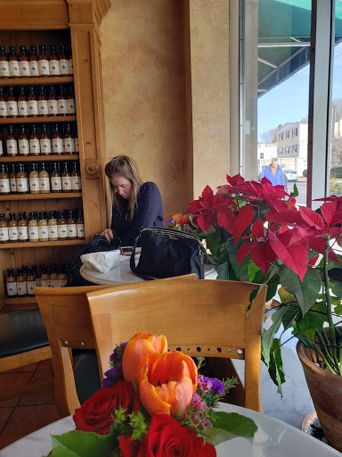 Cafe «Susan Lawrence Gourmet Foods», reviews and photos, 26 N Greeley Ave, Chappaqua, NY 10514, USA