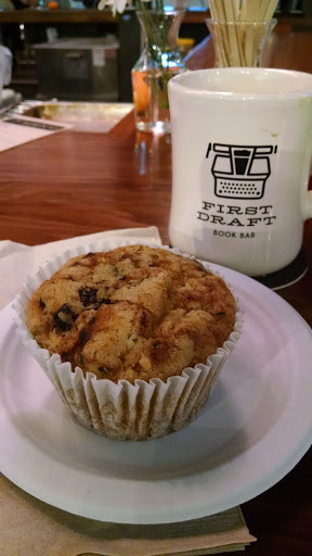 Book Store «Changing Hands Bookstore», reviews and photos, 300 W Camelback Rd, Phoenix, AZ 85013, USA