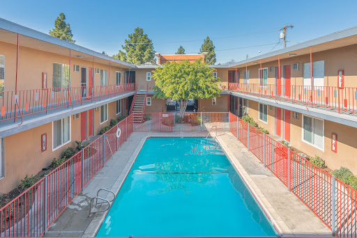 Twin Palms Apartments