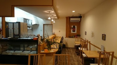 日本ワインバル SANS SOUCI （サンスーシィ）