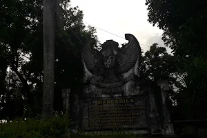 Taman Kota Klungkung image