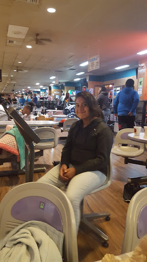 Bowling Alley «Dream Lanes», reviews and photos, 13 Atlas Ct, Madison, WI 53714, USA