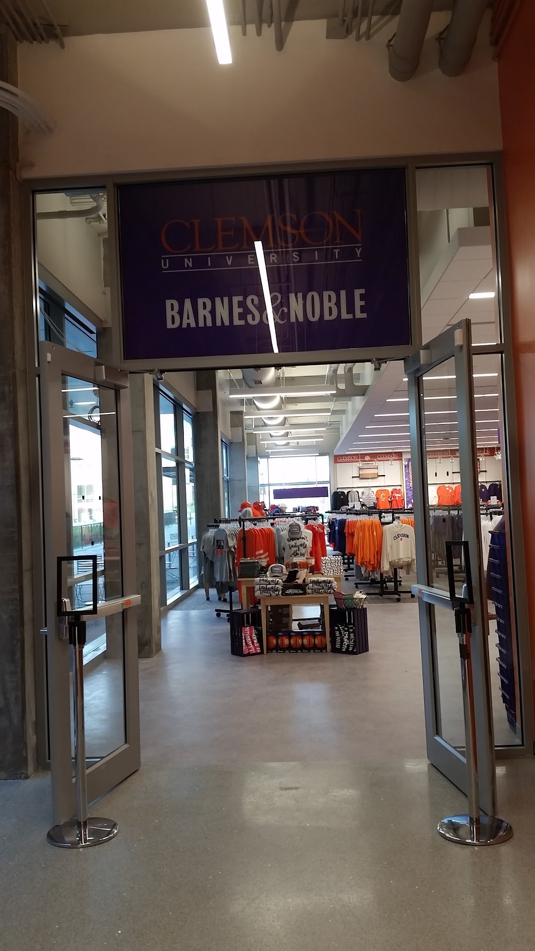 Barnes & Noble College at Clemson University Bookstore