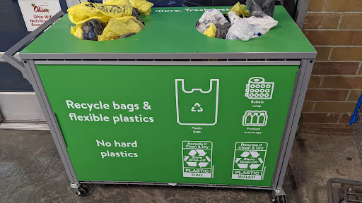 Department Store «Walmart Supercenter», reviews and photos, 555 Colemans Crossing Blvd, Marysville, OH 43040, USA