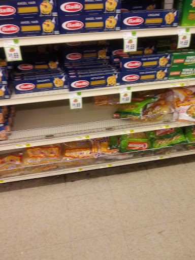 Grocery Store «Sentry Food Store», reviews and photos, 7101 W Lisbon Ave, Milwaukee, WI 53210, USA