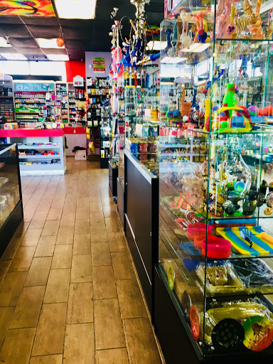 Tobacco Shop «407 Smoke Shop», reviews and photos, 4316 Curry Ford Rd, Orlando, FL 32806, USA