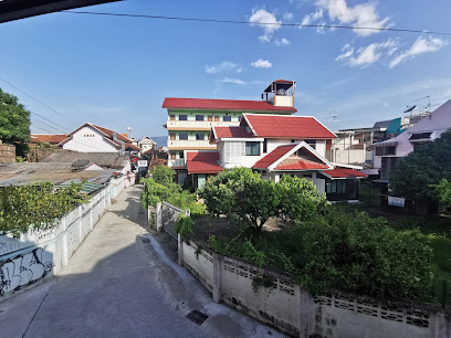 Thapae Gate Lodge