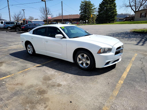 Used Car Dealer «Harris Boyz Auto», reviews and photos, 2115 S Riverside Dr, Iowa City, IA 52246, USA