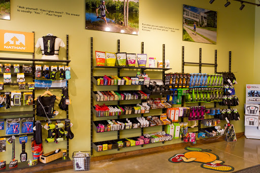 Running Store «Big Peach Running Co - Decatur», reviews and photos, 114 E Trinity Pl, Decatur, GA 30030, USA