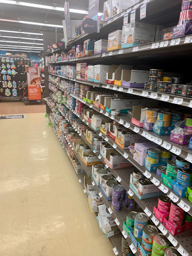 Pet Supply Store «Petco Animal Supplies», reviews and photos, 1145 N Hermitage Rd, Hermitage, PA 16148, USA