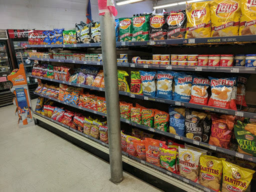 Grocery Store «Rockaway Beach Market», reviews and photos, 208 S Anchor St, Rockaway Beach, OR 97136, USA