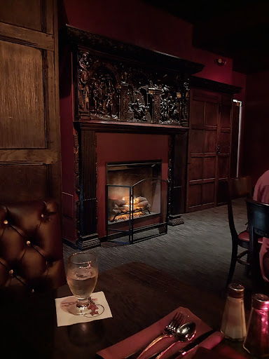 Red Fox Room and Steakhouse image
