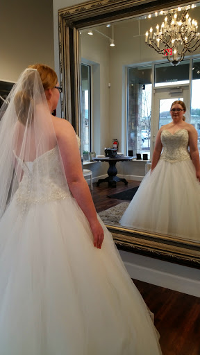 Wedding Store «Ready or Knot Wedding Chic», reviews and photos, 11009 Elm St, Omaha, NE 68144, USA