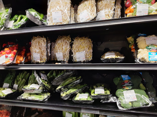 Supermarket «Junction Food Bazaar Supermarket», reviews and photos, 34-20 Junction Blvd, Flushing, NY 11372, USA