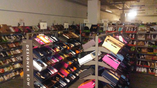 Department Store «Nordstrom Rack Lake Brandon Plaza», reviews and photos, 11201 Causeway Blvd, Brandon, FL 33511, USA