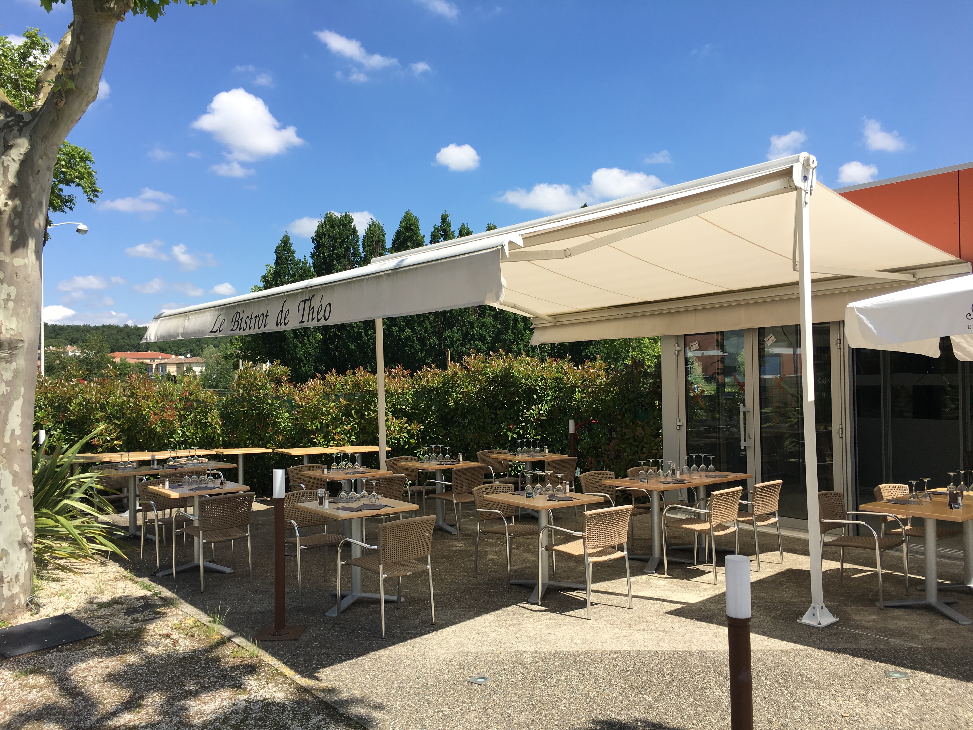 Photo n° 6 de l'avis de Domaine.e fait le 21/02/2018 à 11:02