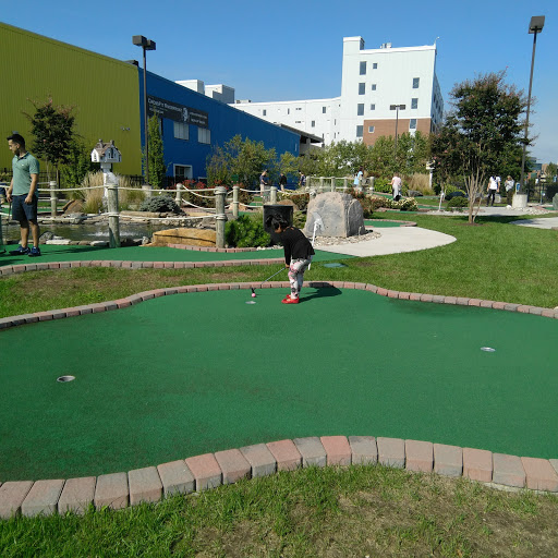 Golf Course «Riverwalk Mini Golf», reviews and photos, 550 Justison St, Wilmington, DE 19801, USA