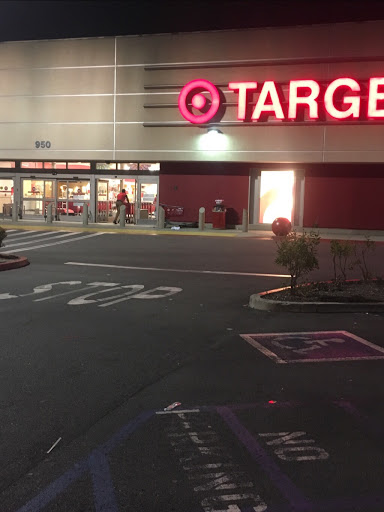 Department Store «Target», reviews and photos, 950 E 33rd St, Signal Hill, CA 90755, USA