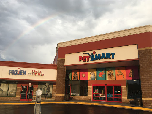 Pet Supply Store «PetSmart», reviews and photos, 13337 Worth Ave, Woodbridge, VA 22192, USA