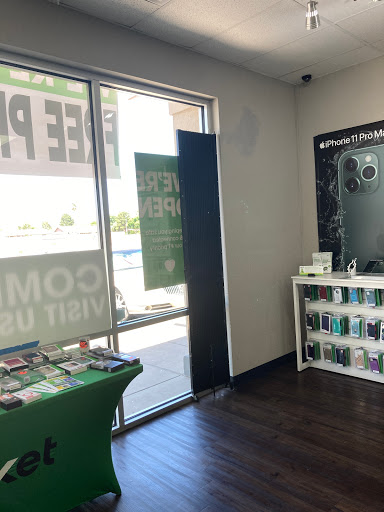 Cell Phone Store «Cricket Wireless Authorized Retailer», reviews and photos, 1229 E McKellips Rd #110, Mesa, AZ 85203, USA