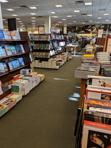 Book Store «Barnes & Noble», reviews and photos, 3485 Tyler St, Riverside, CA 92503, USA