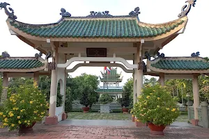 Tran Bien Temple of Literature image