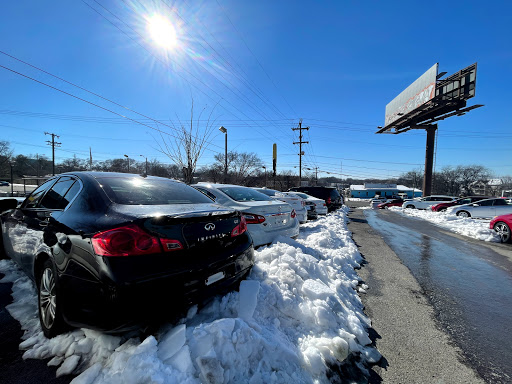 Used Car Dealer «Crystal Auto Sales Inc», reviews and photos, 2204 Nolensville Pike, Nashville, TN 37211, USA