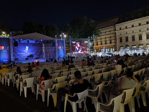 Family theaters in Bucharest