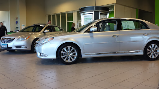 Used Car Dealer «Walser Used Car Xpress», reviews and photos, 2590 U.S Hwy 61, Maplewood, MN 55109, USA