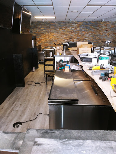 Shopping Mall «Ashland Hanover Shopping Center», reviews and photos, 215 N Washington Hwy, Ashland, VA 23005, USA