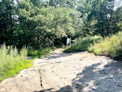 Tourist Attraction «Dinosaur Footprints», reviews and photos, US-5, Holyoke, MA 01040, USA