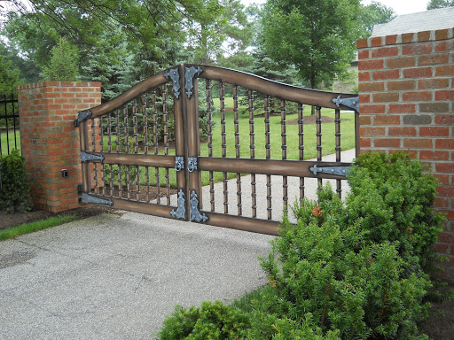 Fence Contractor «Eads Fence Company», reviews and photos, 131 Broadway St, Loveland, OH 45140, USA